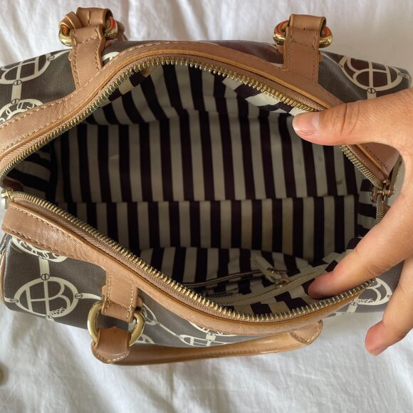 Henri Bendel Large Leather Satchel Bag - Picture 8 of 12